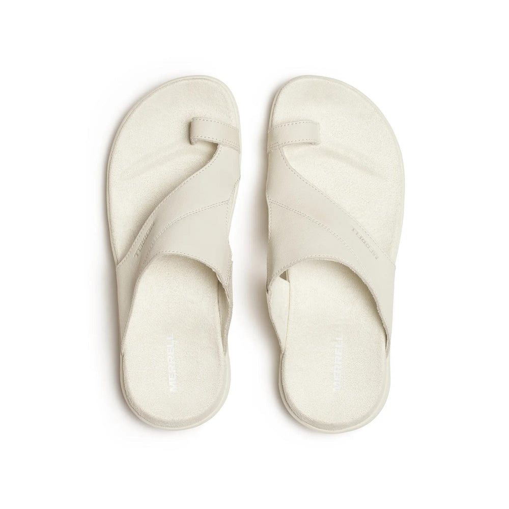 District 4 Luxe Post | Merrell