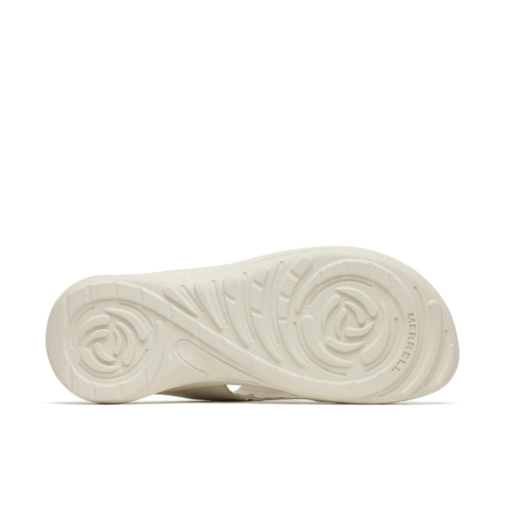 District 4 Luxe Post | Merrell